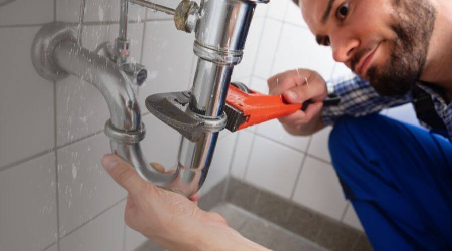 Professional same day plumber services in Quemado, TX